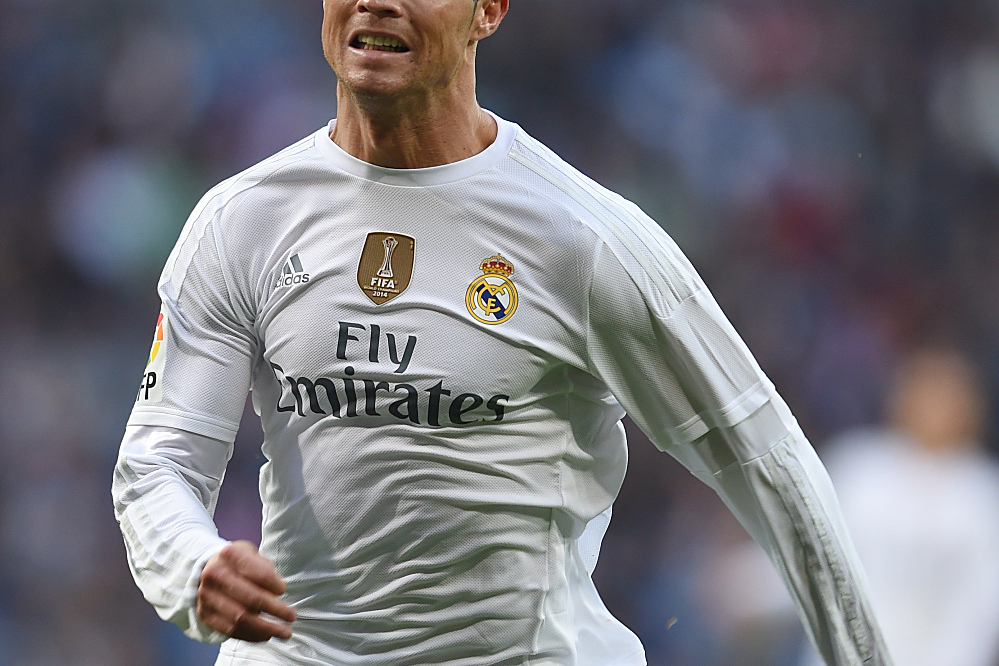 仅次于拉莫斯和魔笛，佩里西奇是欧冠打入点球第三年长的球员（佩里西奇位列拉莫斯、魔笛之后，成欧冠点球破门第三年长球员）