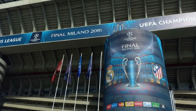 科贝记者：巴萨在帮受焦虑症困扰的阿劳霍，不知道他何时回归（科贝记者：巴萨正协助受焦虑症困扰的阿劳霍，回归时间暂不确定）