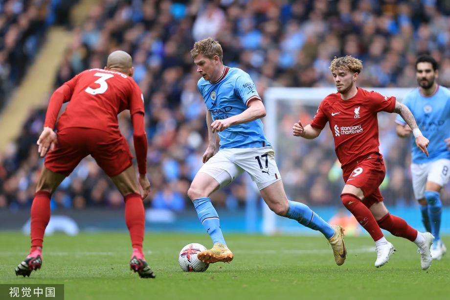 穆帅：今天胜利的功劳属于球员们，要说谁比谁更好是不公平的（穆里尼奥：这场胜利归功于球员，评谁更出色并不公允）