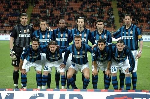 在今年新发布的中足联纪律道德准则里，“歧视”（包...（中足联新版纪律道德准则将“歧视”行为纳入规范）