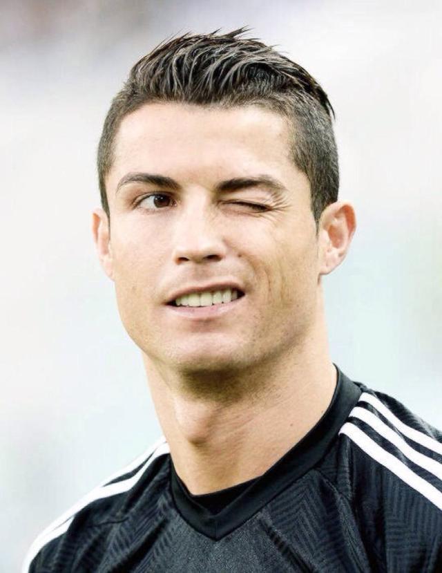 里奇：每场比赛都会有判罚争议，但评判这个不是我们该做的事（里奇：每场都有判罚争议，但我们不应置评）