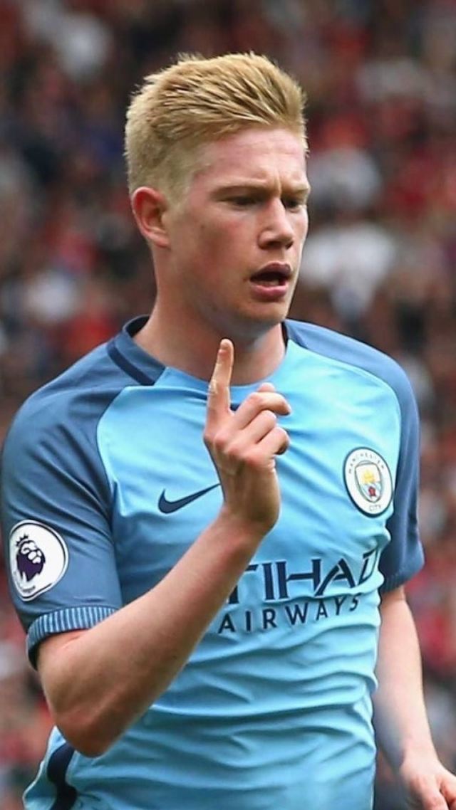 记者：昨晚阿代米和于根伟指导聊了挺久，阿代米哭了（记者：阿代米昨夜与于根伟长谈后落泪）